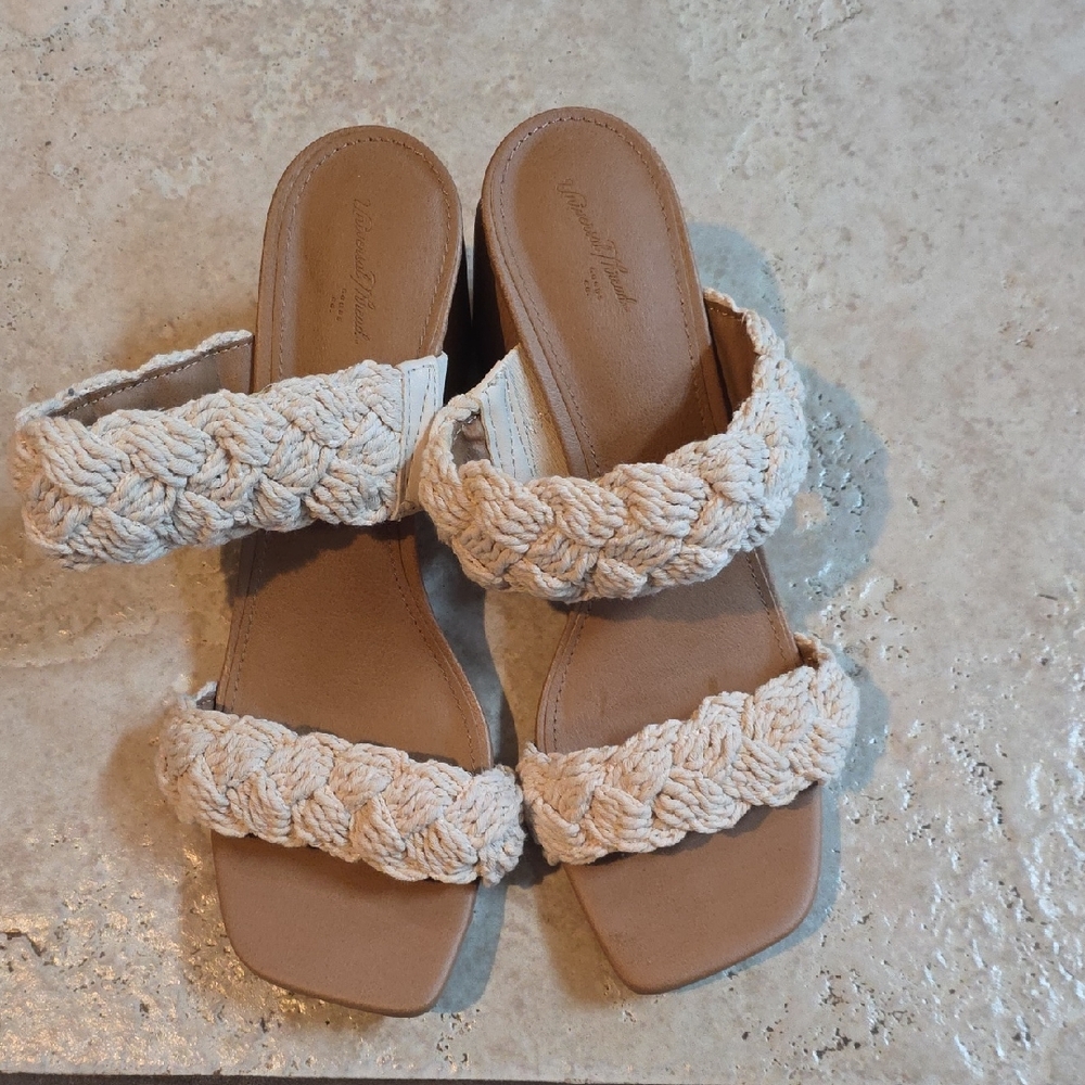 Universal Thread Braided Double-Strap Slide Sandals in Cream and Tan